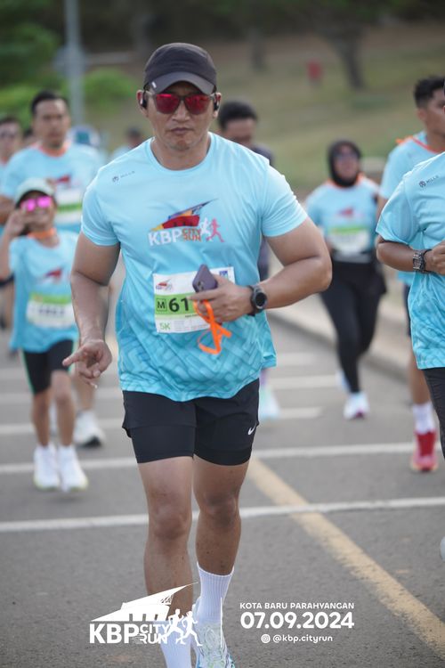 Race photo from KBP City Run 2024