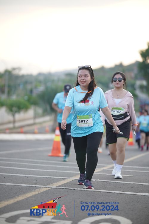 Race photo from KBP City Run 2024