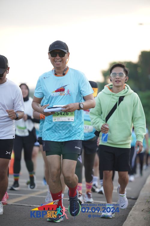 Race photo from KBP City Run 2024
