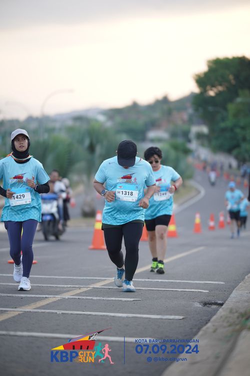 Race photo from KBP City Run 2024