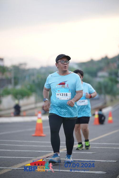 Race photo from KBP City Run 2024