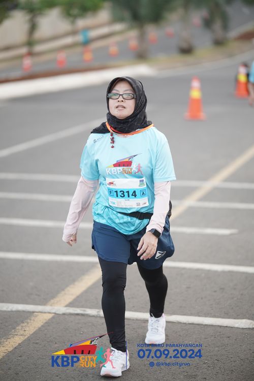 Race photo from KBP City Run 2024