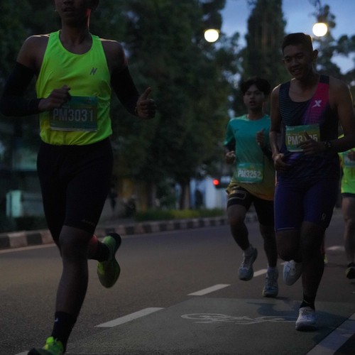 Race photo from BAUR RUN 2025
