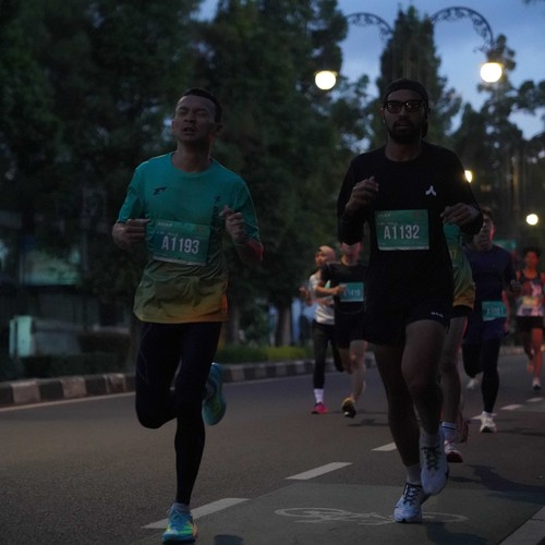 Race photo from BAUR RUN 2025
