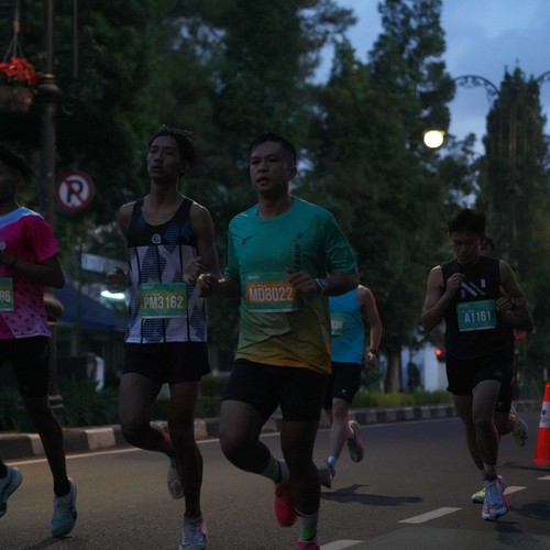 Race photo from BAUR RUN 2025