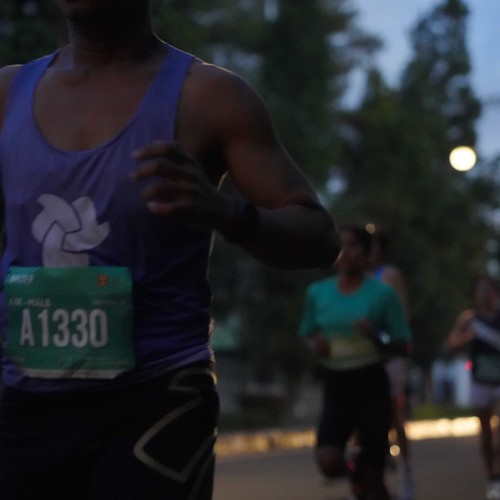 Race photo from BAUR RUN 2025