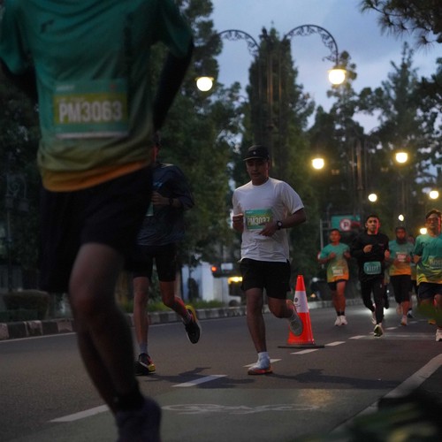 Race photo from BAUR RUN 2025