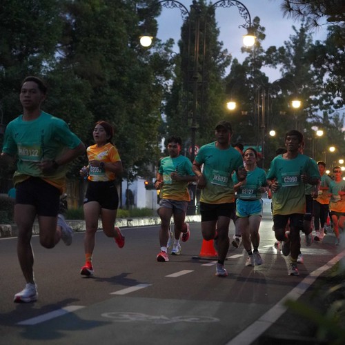 Race photo from BAUR RUN 2025
