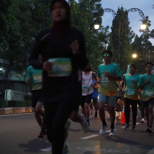 Race photo from BAUR RUN 2025
