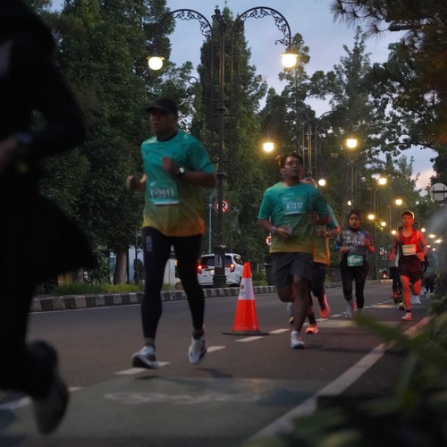 Race photo from BAUR RUN 2025