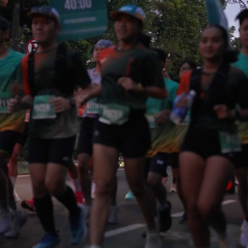 Race photo from BAUR RUN 2025
