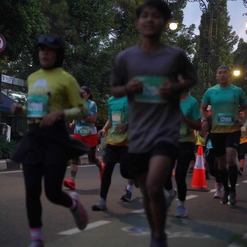 Race photo from BAUR RUN 2025
