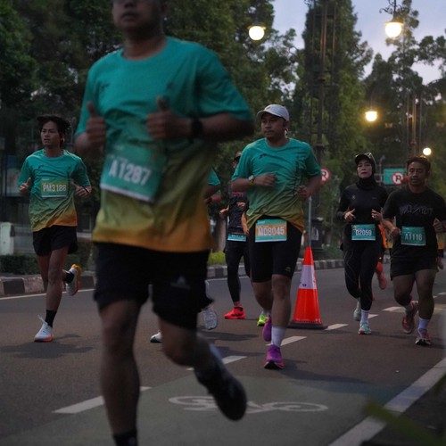 Race photo from BAUR RUN 2025