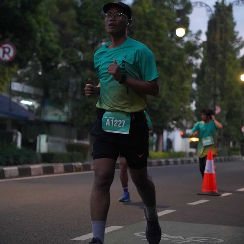 Race photo from BAUR RUN 2025