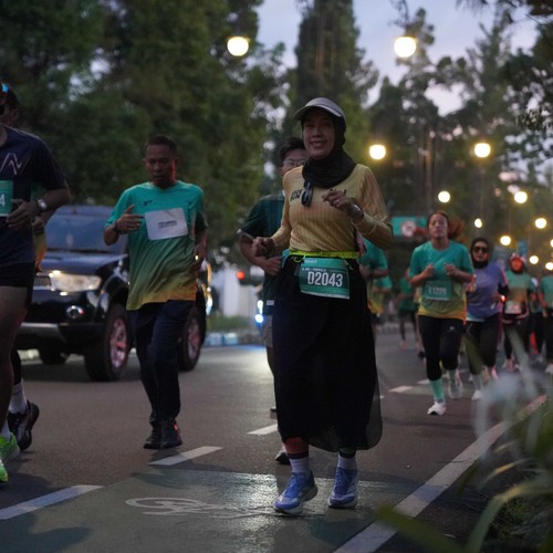 Race photo from BAUR RUN 2025