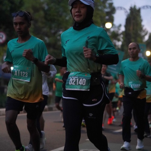 Race photo from BAUR RUN 2025