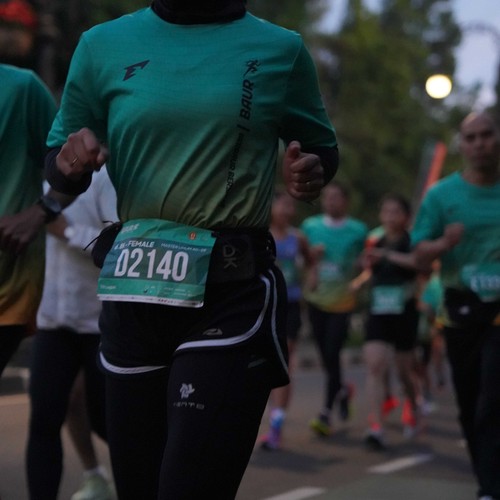 Race photo from BAUR RUN 2025