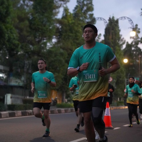 Race photo from BAUR RUN 2025