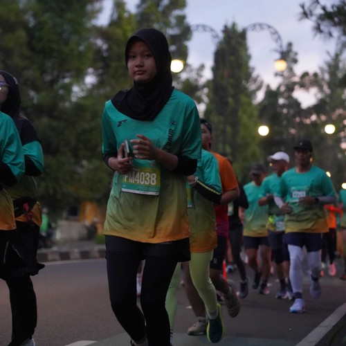 Race photo from BAUR RUN 2025