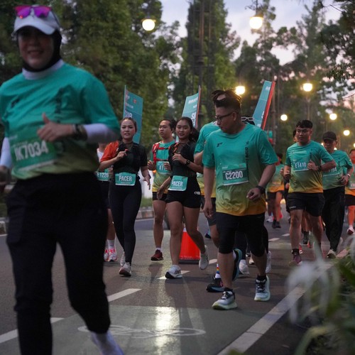 Race photo from BAUR RUN 2025