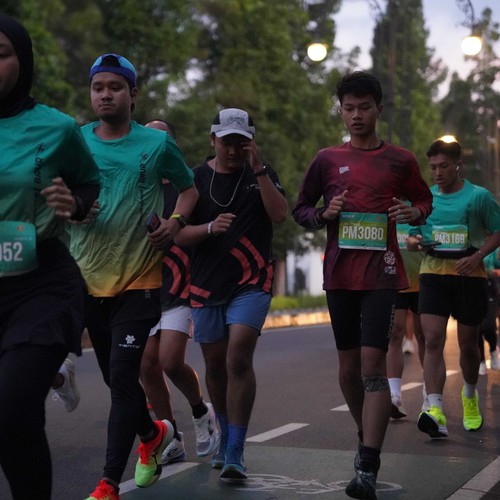 Race photo from BAUR RUN 2025