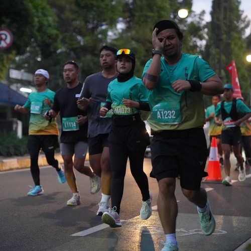 Race photo from BAUR RUN 2025