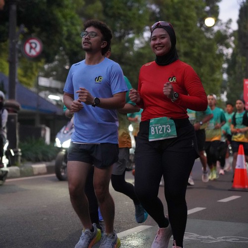 Race photo from BAUR RUN 2025