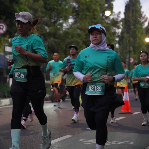 Race photo from BAUR RUN 2025