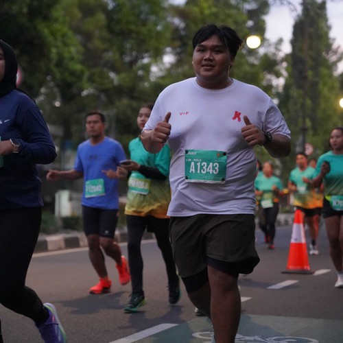 Race photo from BAUR RUN 2025
