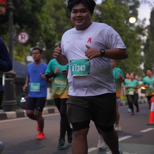 Race photo from BAUR RUN 2025