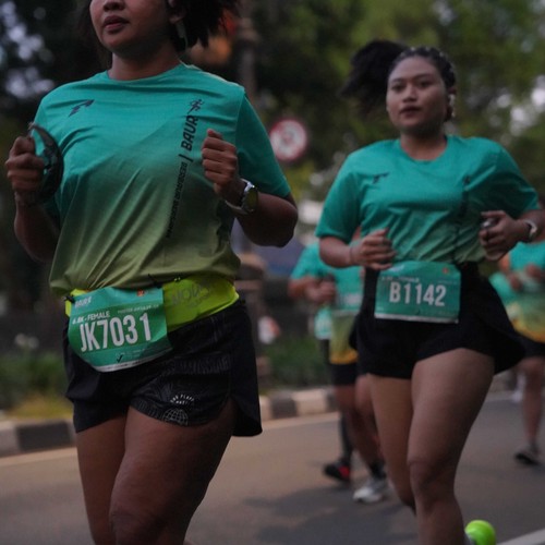 Race photo from BAUR RUN 2025