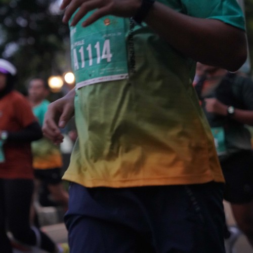 Race photo from BAUR RUN 2025