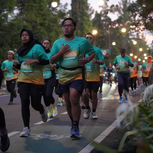 Race photo from BAUR RUN 2025