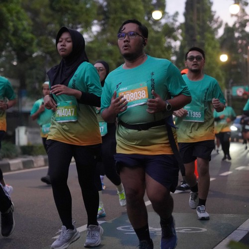 Race photo from BAUR RUN 2025