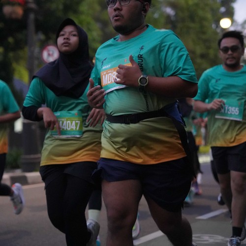 Race photo from BAUR RUN 2025