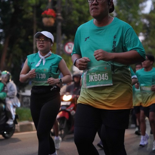 Race photo from BAUR RUN 2025