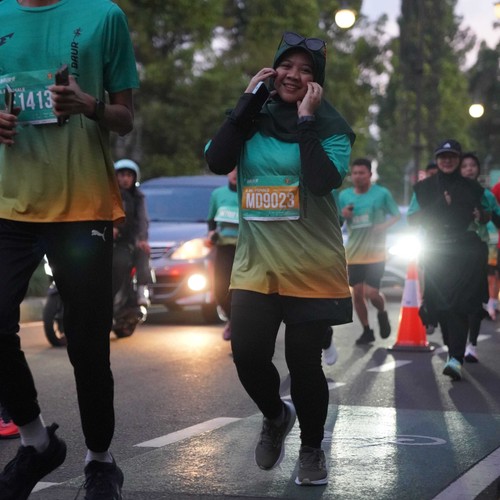 Race photo from BAUR RUN 2025
