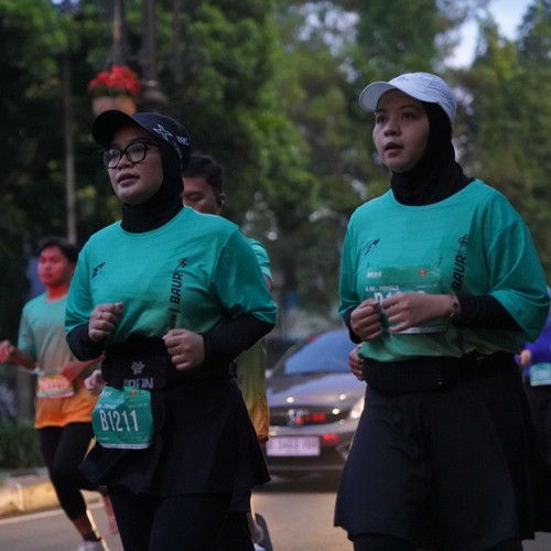 Race photo from BAUR RUN 2025