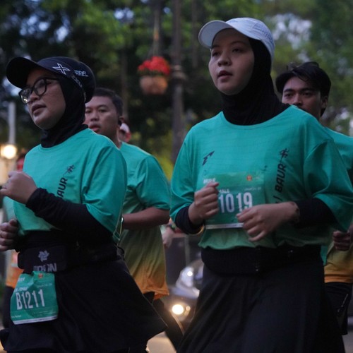 Race photo from BAUR RUN 2025