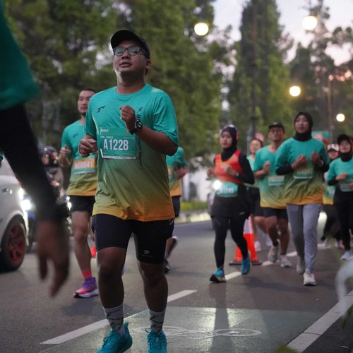 Race photo from BAUR RUN 2025