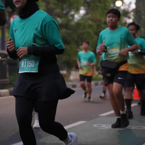 Race photo from BAUR RUN 2025