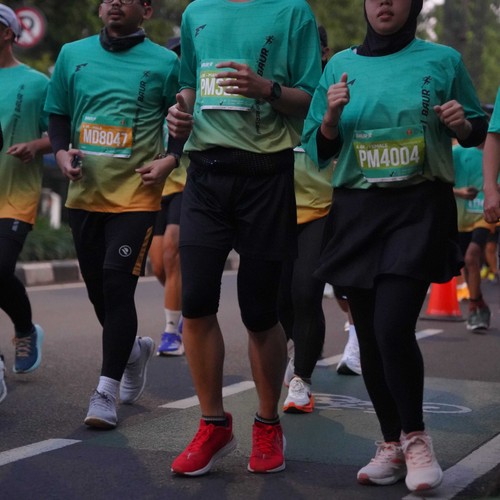 Race photo from BAUR RUN 2025