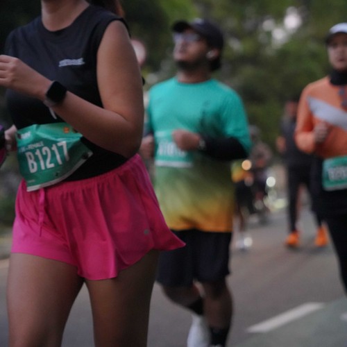 Race photo from BAUR RUN 2025
