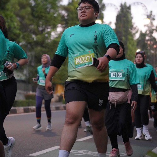 Race photo from BAUR RUN 2025