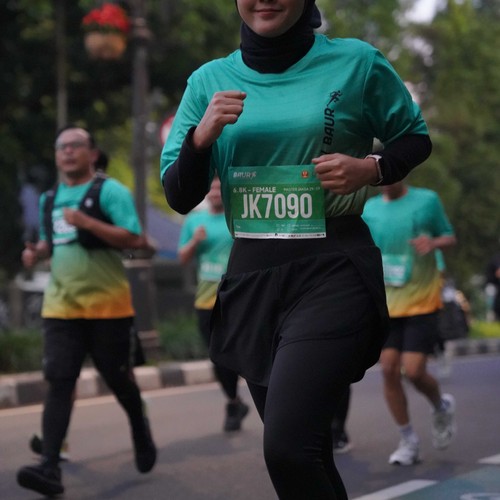 Race photo from BAUR RUN 2025