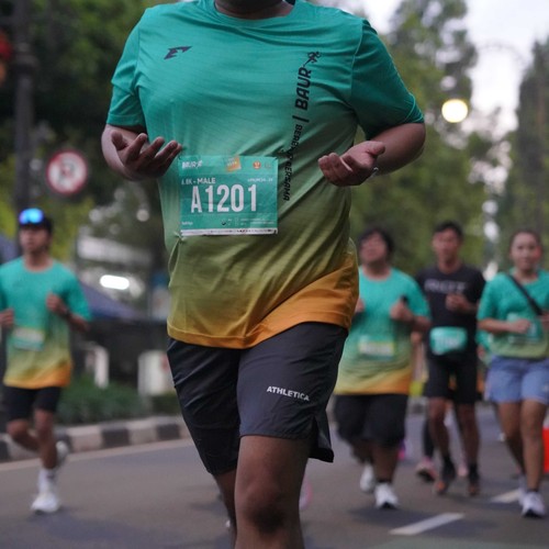 Race photo from BAUR RUN 2025