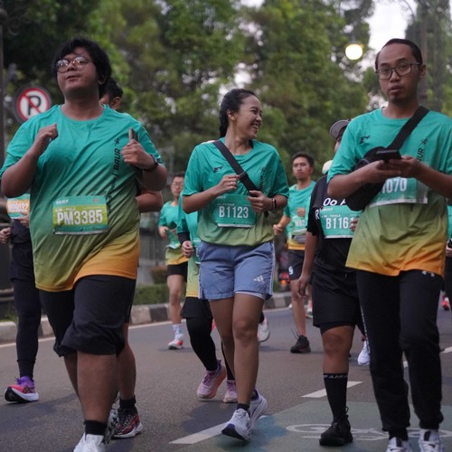 Race photo from BAUR RUN 2025