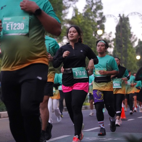 Race photo from BAUR RUN 2025
