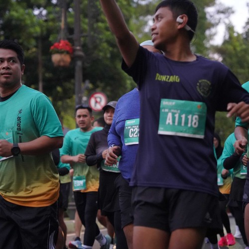 Race photo from BAUR RUN 2025