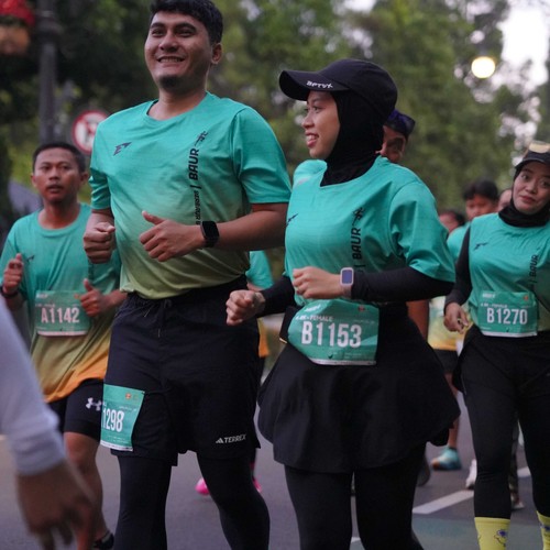 Race photo from BAUR RUN 2025